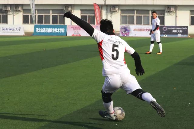 欧冠夺冠赔率:大巴黎紧追巴萨 阿森纳升至第3